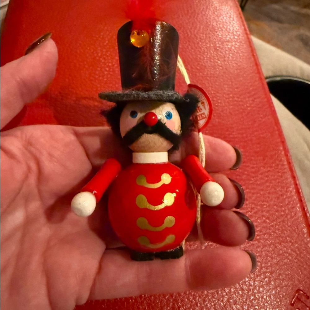 BNWT In Box Steinbach Handmade Wood Ornament. Compare To $34+Used. RARE!!!